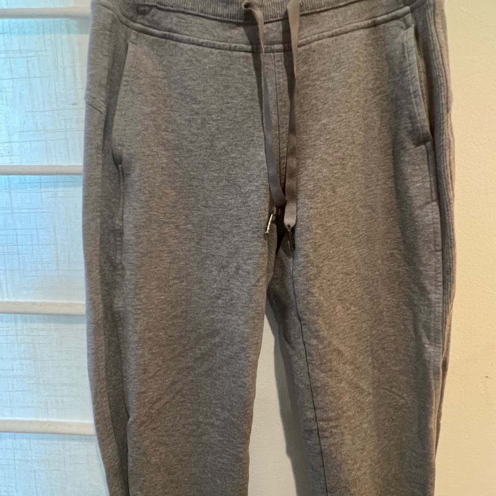 Lululemon grey Joggers - Picture 3 of 6